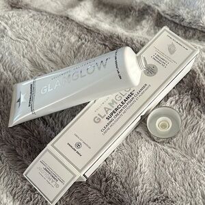 NIB-GLAMGLOW Supercleanse Cream to Foam Cleanser